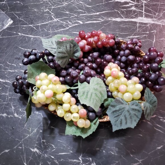 Realistic Grape clusters.Soft plastic. - Picture 3 of 3